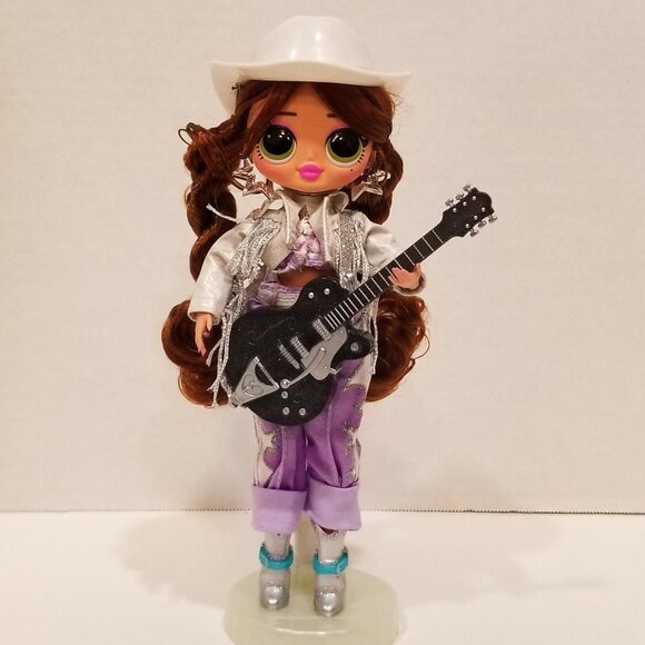 L.O.L. Surprise! O.M.G. Remix Lonestar Doll & Accessories, EUC - Picture 1 of 13